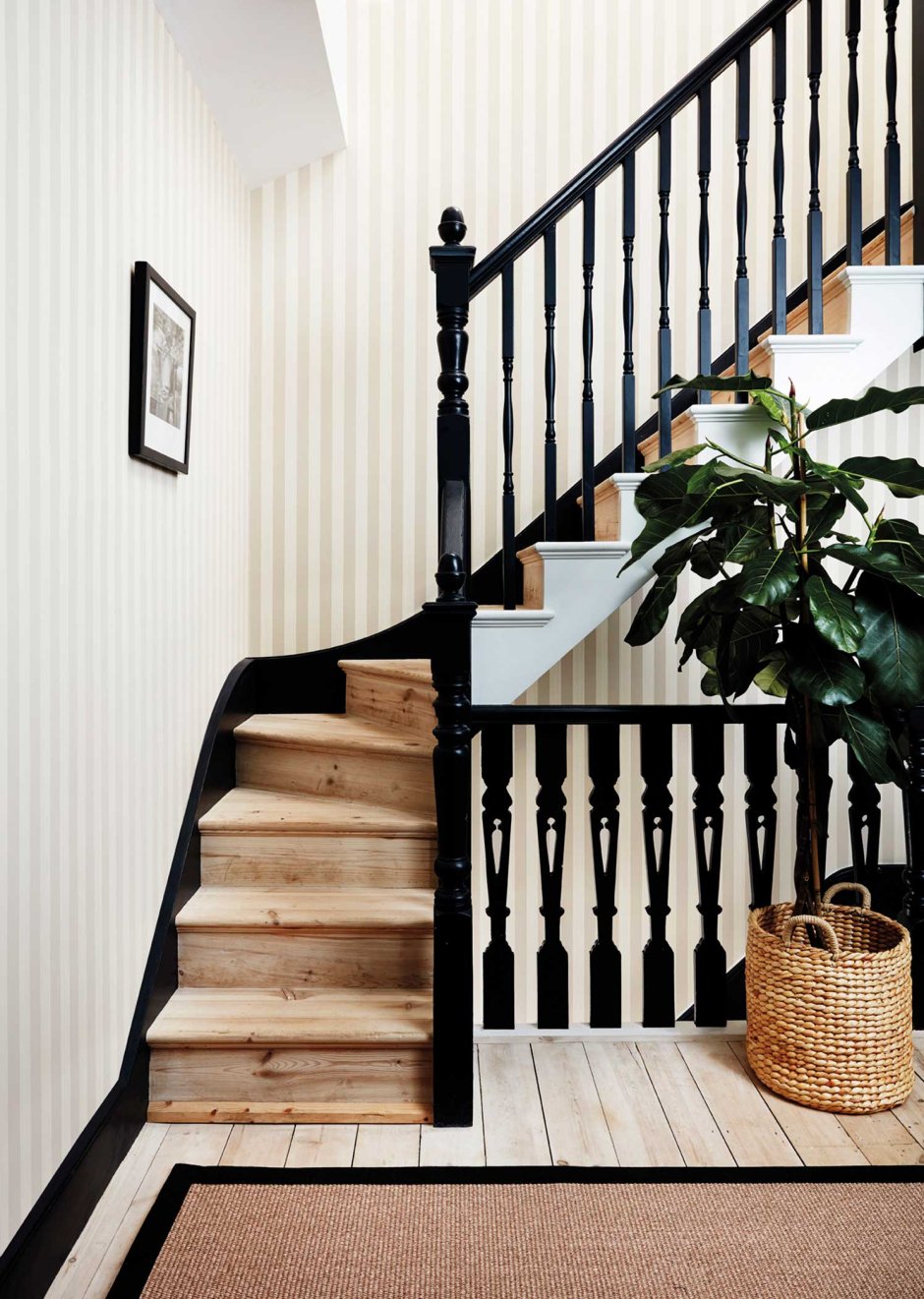 Дизайнерские деревянные лестницы