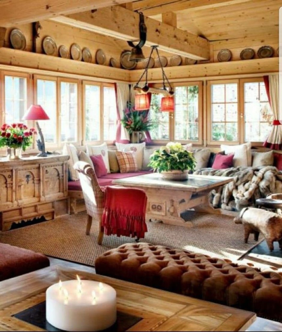 Уютный деревянный домик в стиле
