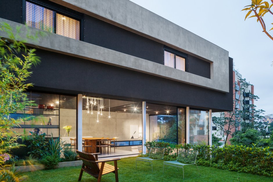 Дом Asia современный beton