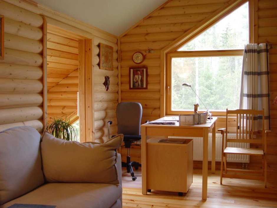 Внутренняя отделка маленького деревянного дома