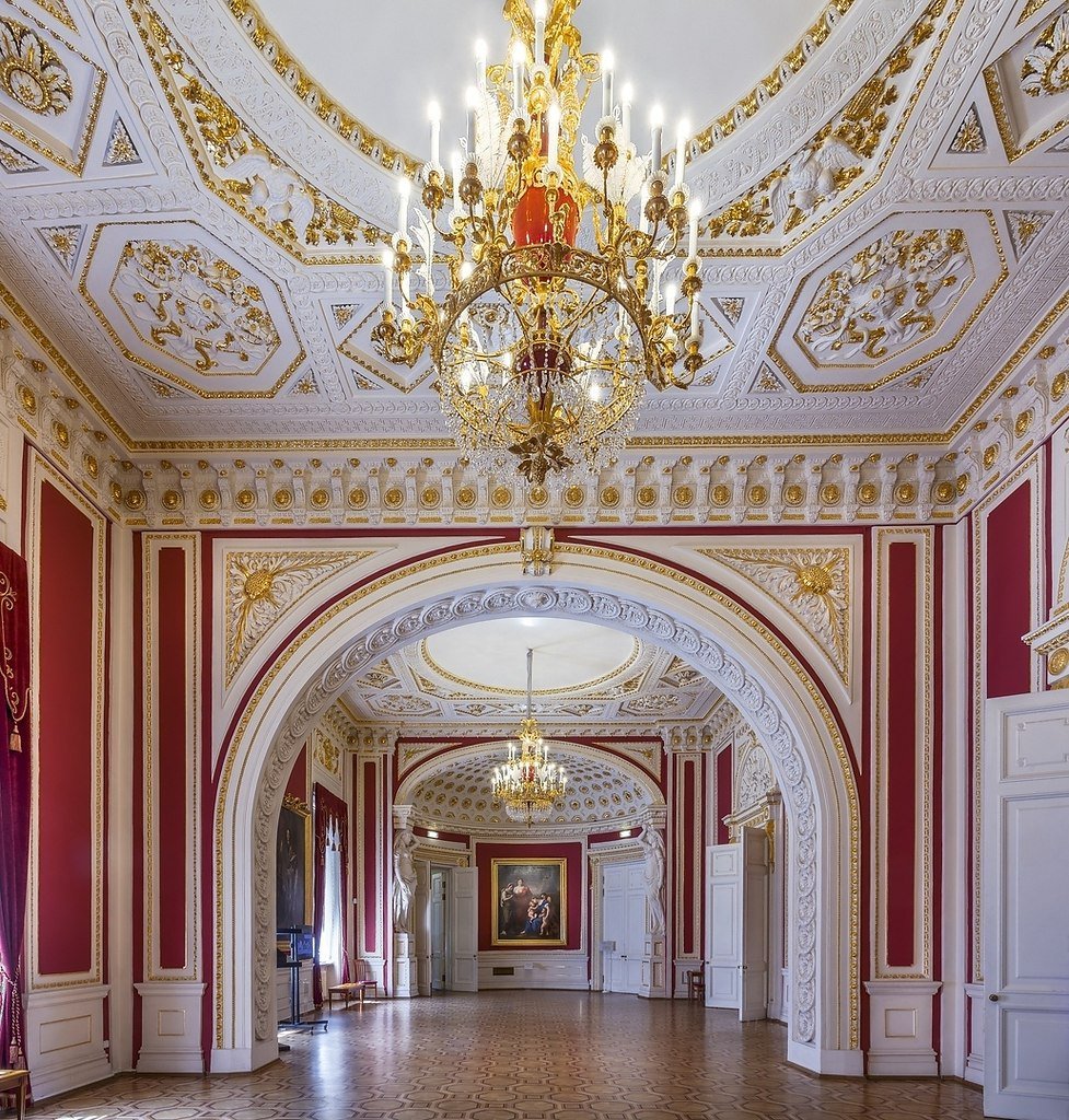 Михайловский замок в санкт петербурге внутри