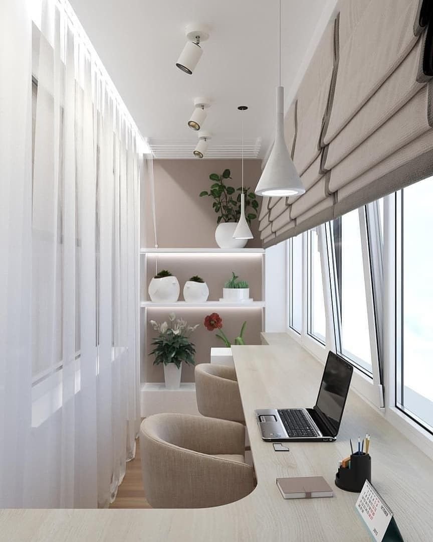 Стильный маленький балкон