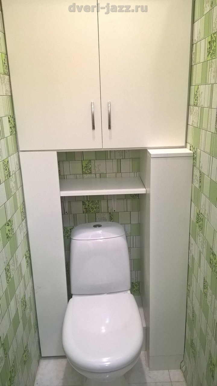 Декор задней стенки в туалете