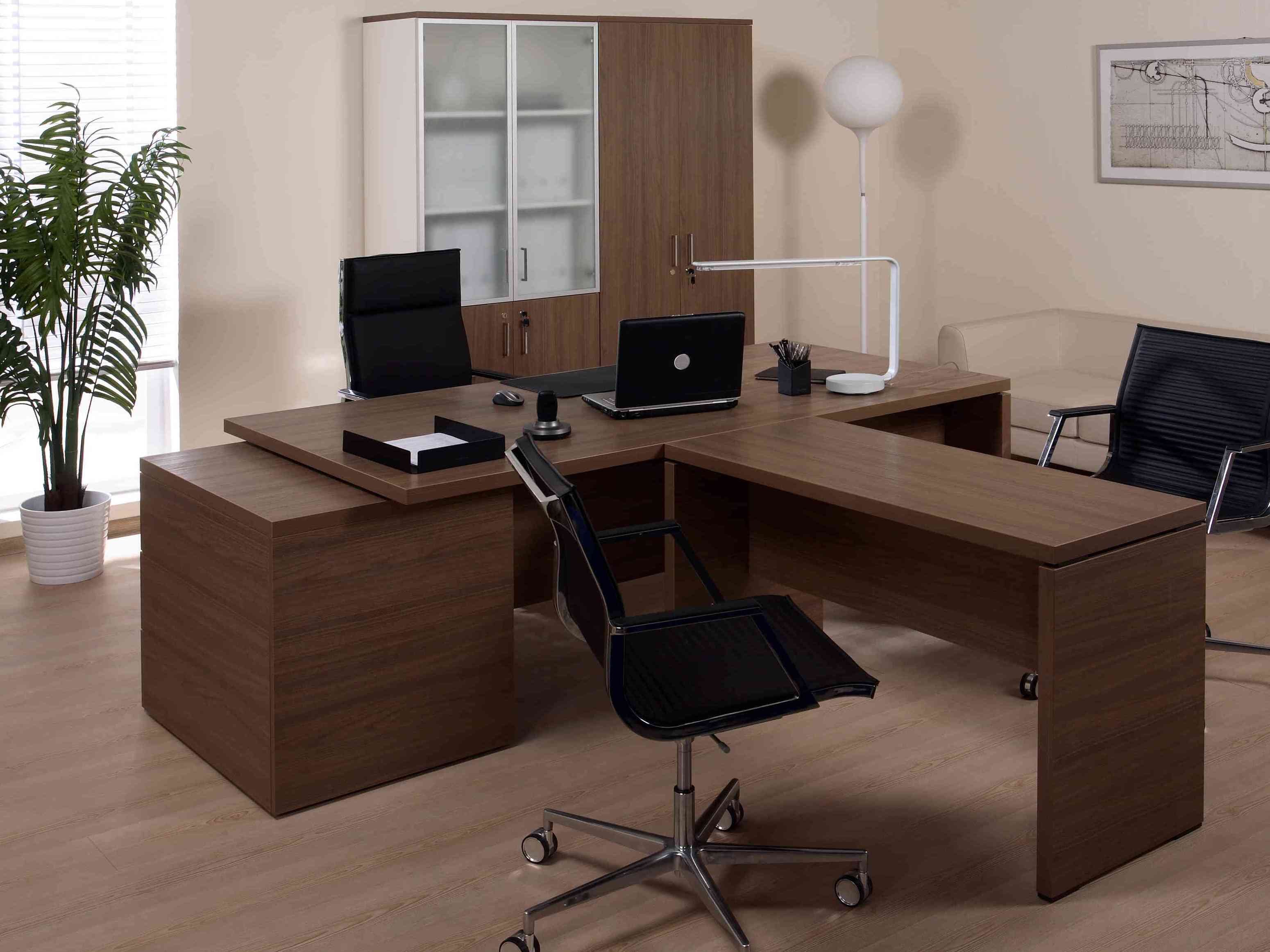 Комплект мебели для кабинета. Стол руководителя Камбио босс bxt180. Кабинет руководителя Taim-Max.