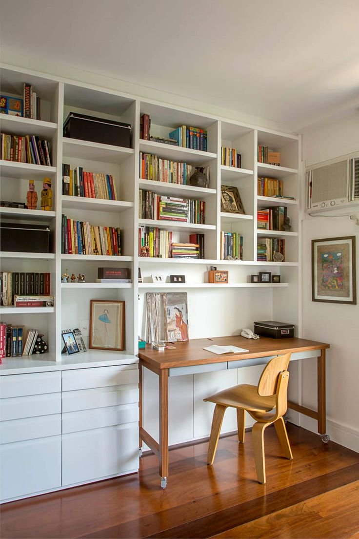 Книжный шкаф с рабочим местом