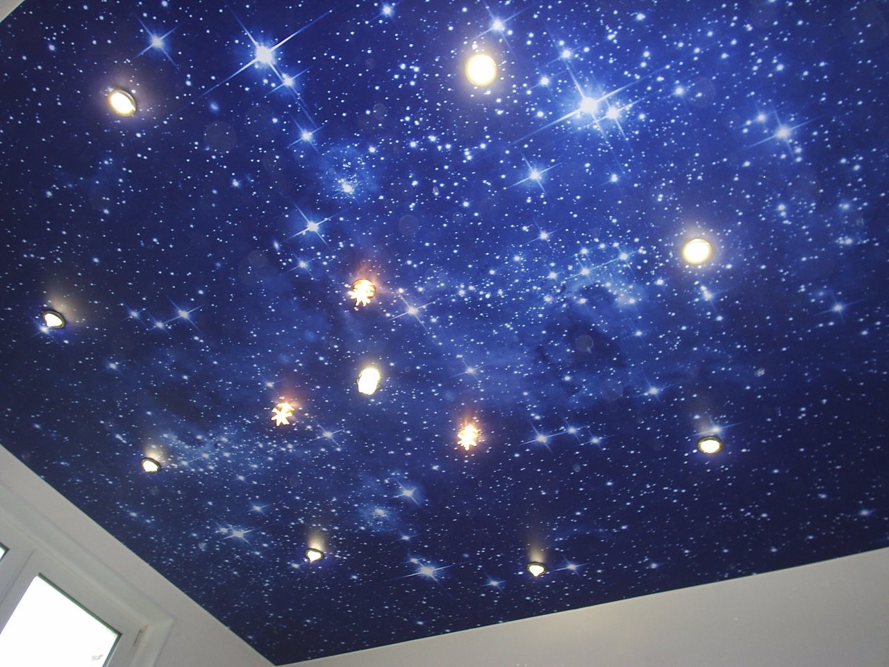 Натяжной потолок космос (140 фото)