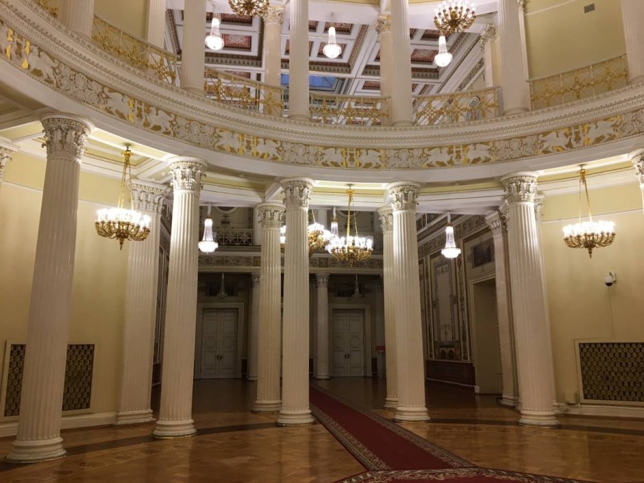 Особняк Лавалей в Санкт-Петербурге внутри
