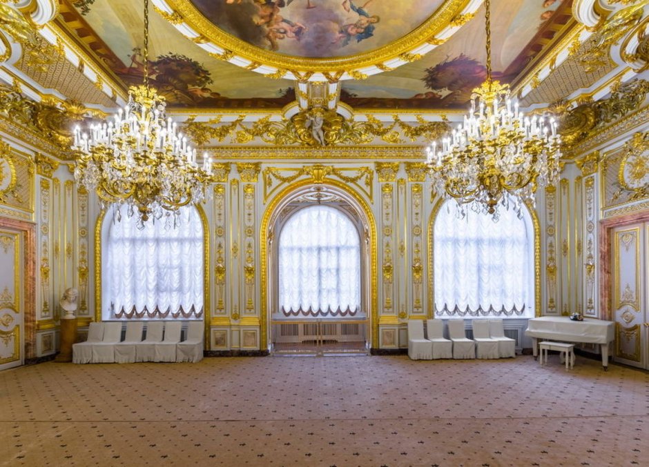 Мариинский дворец в Санкт-Петербурге бальный зал