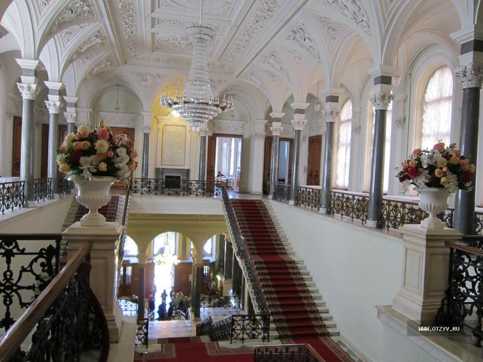 Николаевский дворец Романовский зал