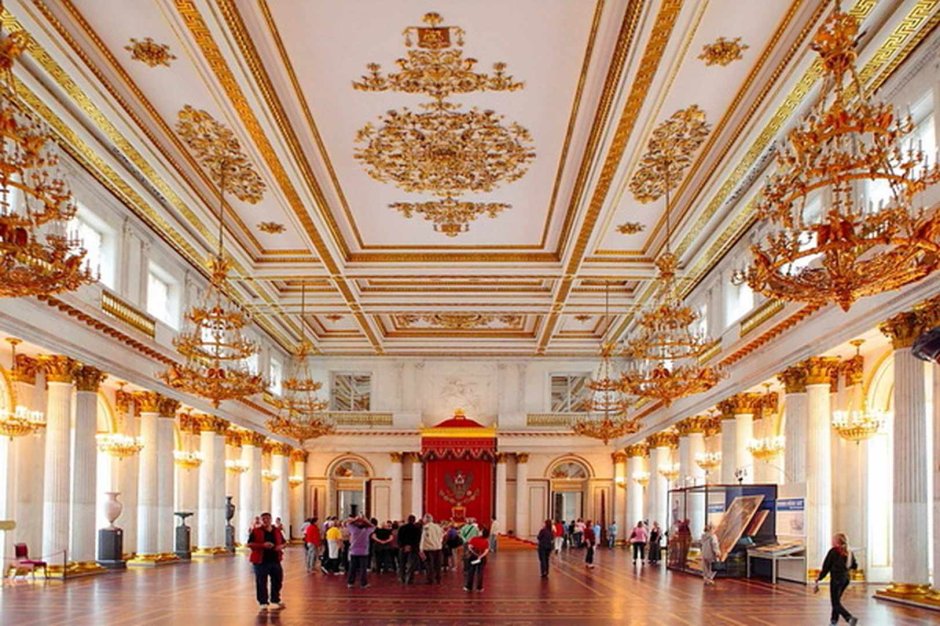 Гатчинский дворец бальный зал
