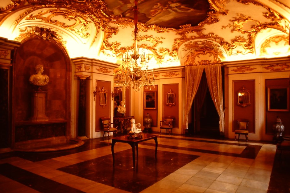 Музей в Королевский дворец в Мадриде