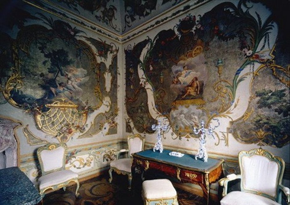 Елизаветинское рококо: интерьер китайского дворца в Ораниенбауме.