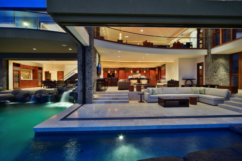 Самые красивые квартиры с бассейном