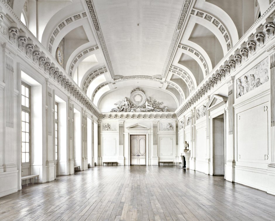 Белый зал дворца