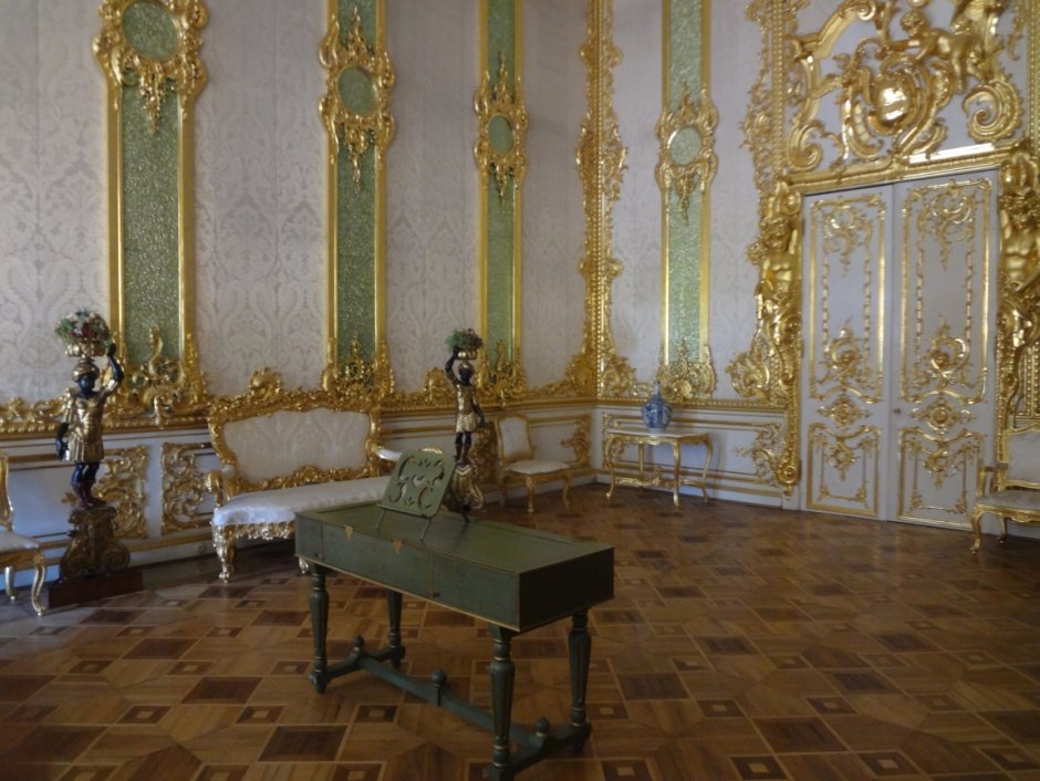 Портретный зал Екатерининского дворца