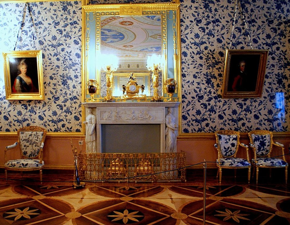 Парадный кабинет Николая 2 в Александровском Дворце