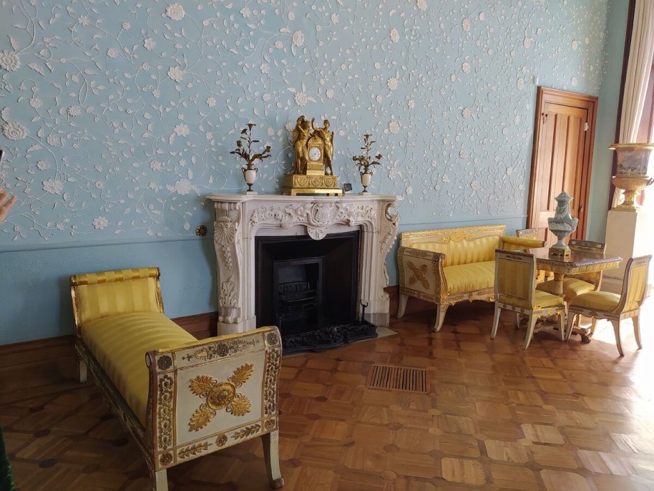 Воронцовский дворец голубая гостиница