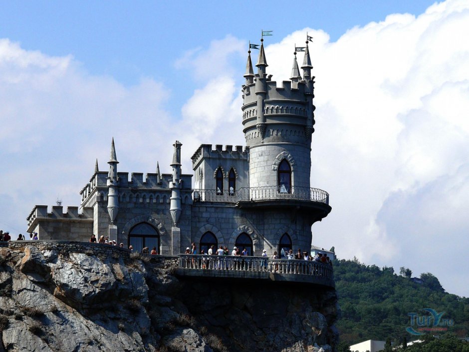 Дворец Ласточкино гнездо в Крыму