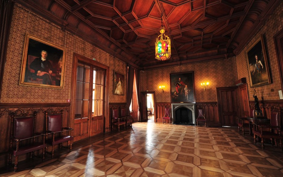 Воронцовский дворец Алупка внутри замка