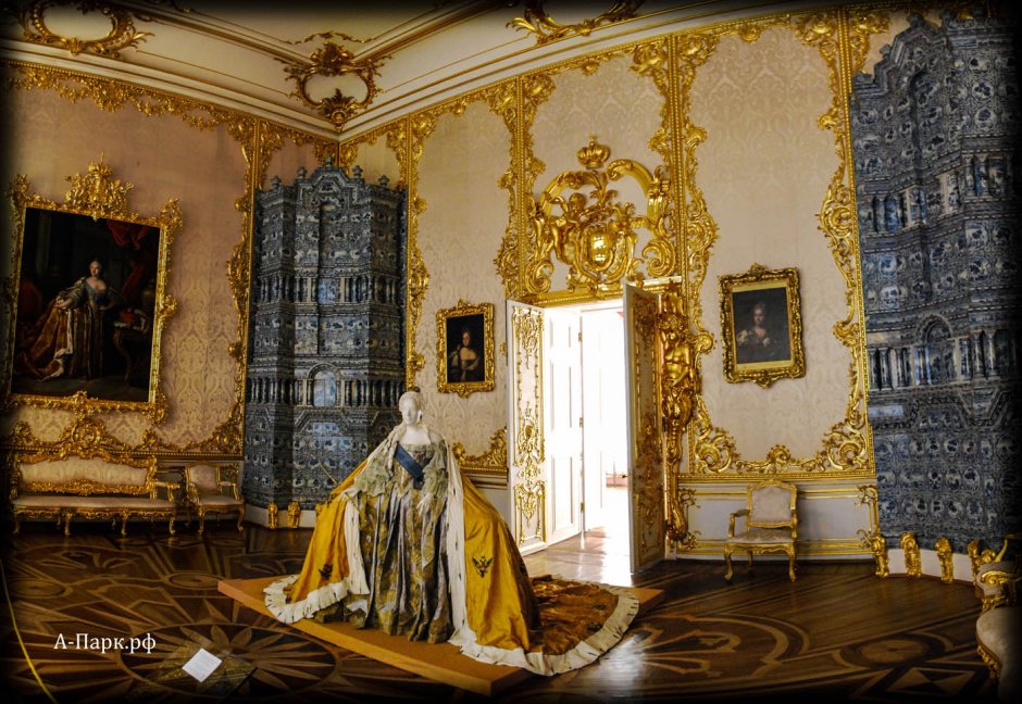 Большой Екатерининский дворец портретный зал