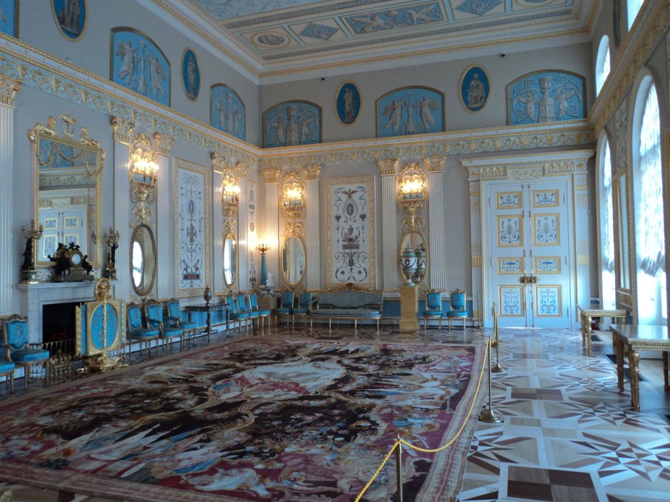 Екатерининский дворец классицизм