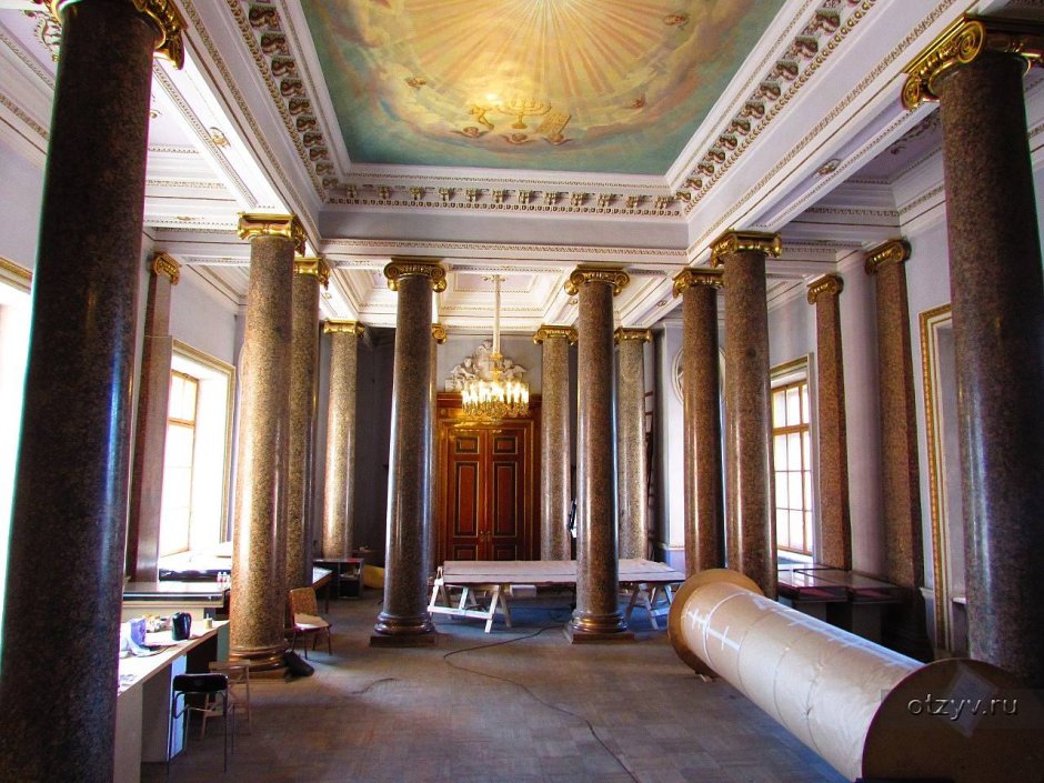 Михайловский замок реставрируемые залы
