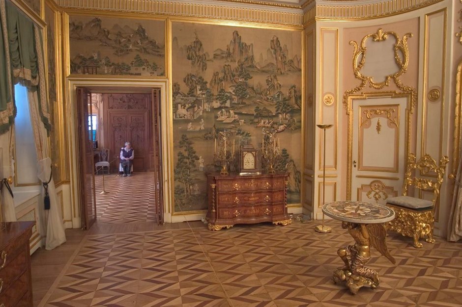 Столовая во Дворце в Петергофе