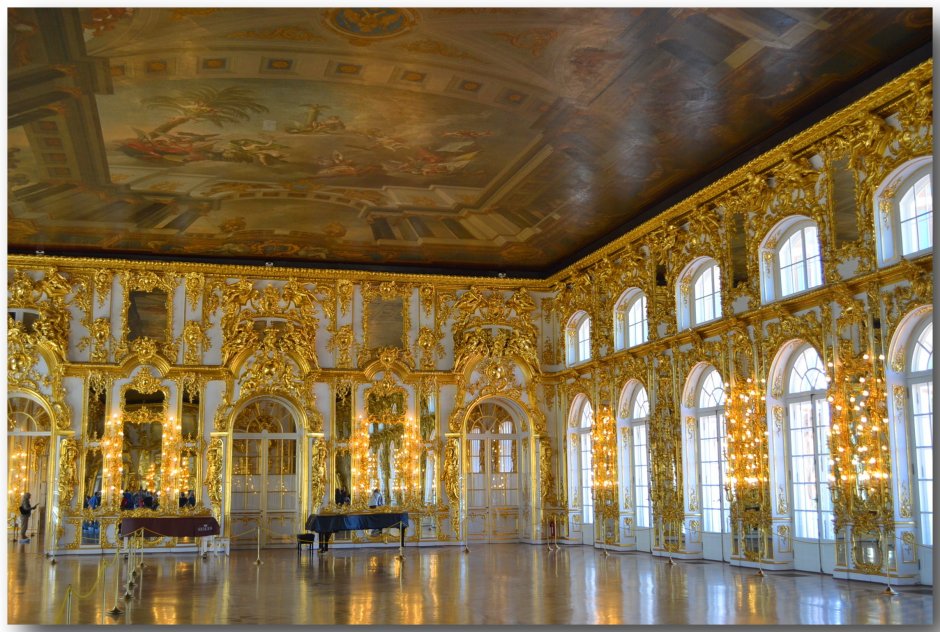 Петергоф дворец бальный зал