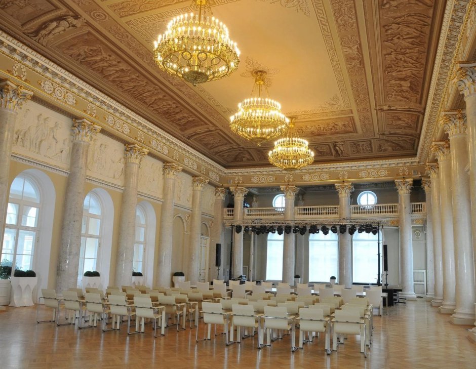 Шуваловский дворец в Санкт-Петербурге