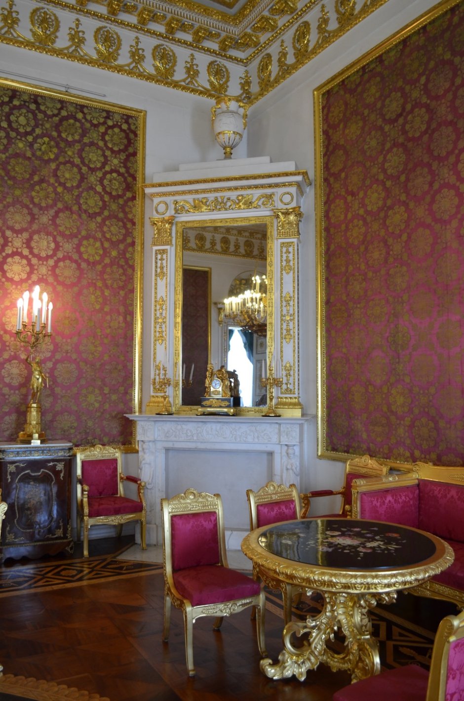 Юсуповский дворец в Санкт-Петербурге интерьеры