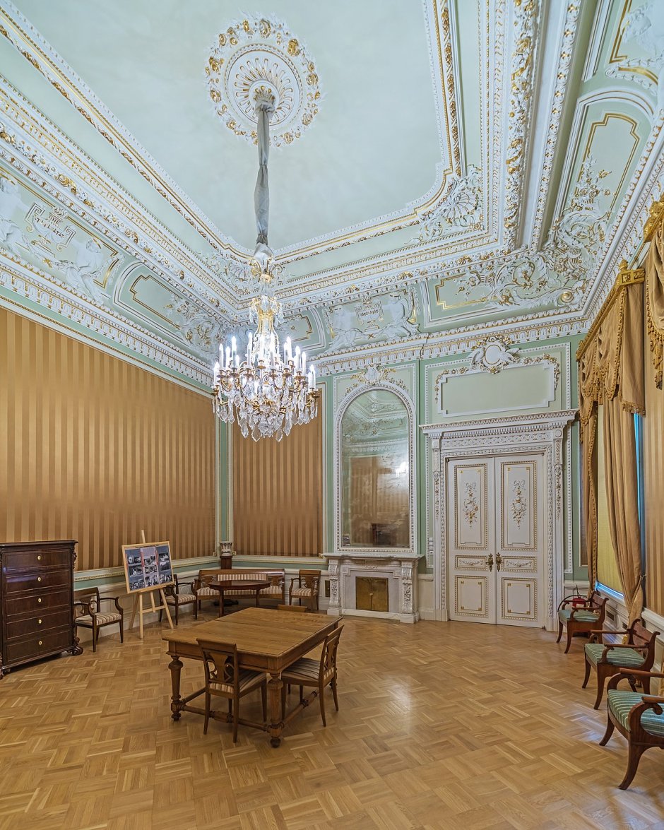 Синий зал Аничков дворец