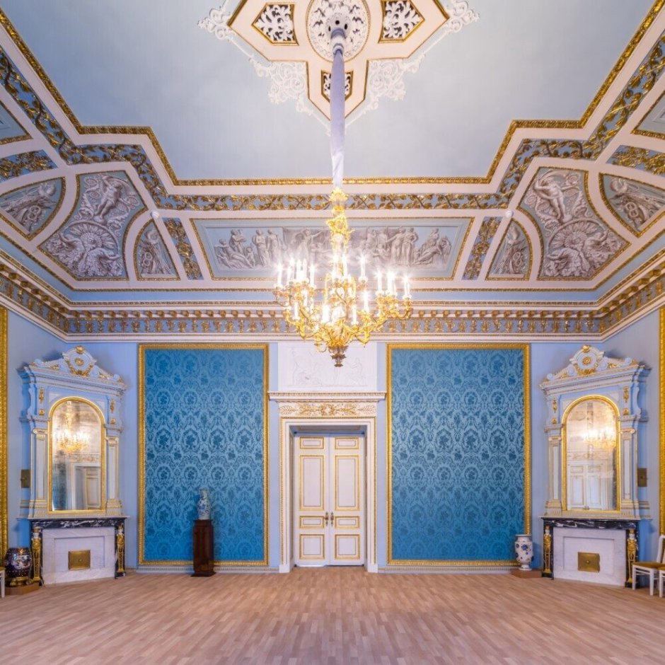 Аничкин дворец в Санкт-Петербурге