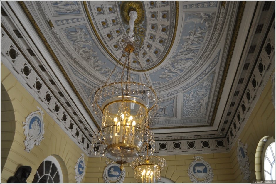 Павловский дворец итальянский зал Камерон