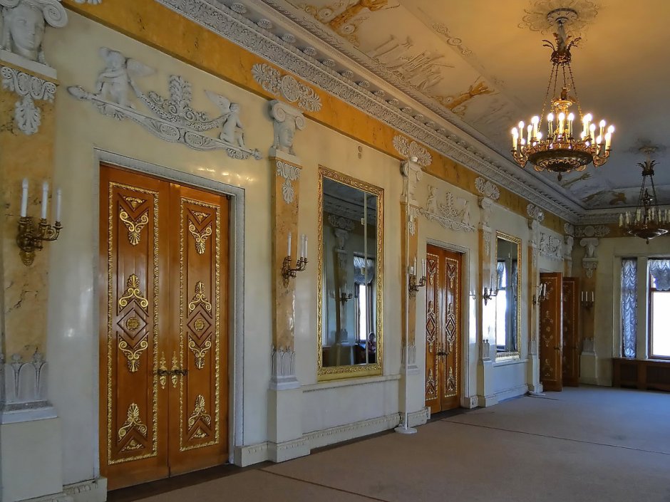 Дворец Елагина в Петербурге