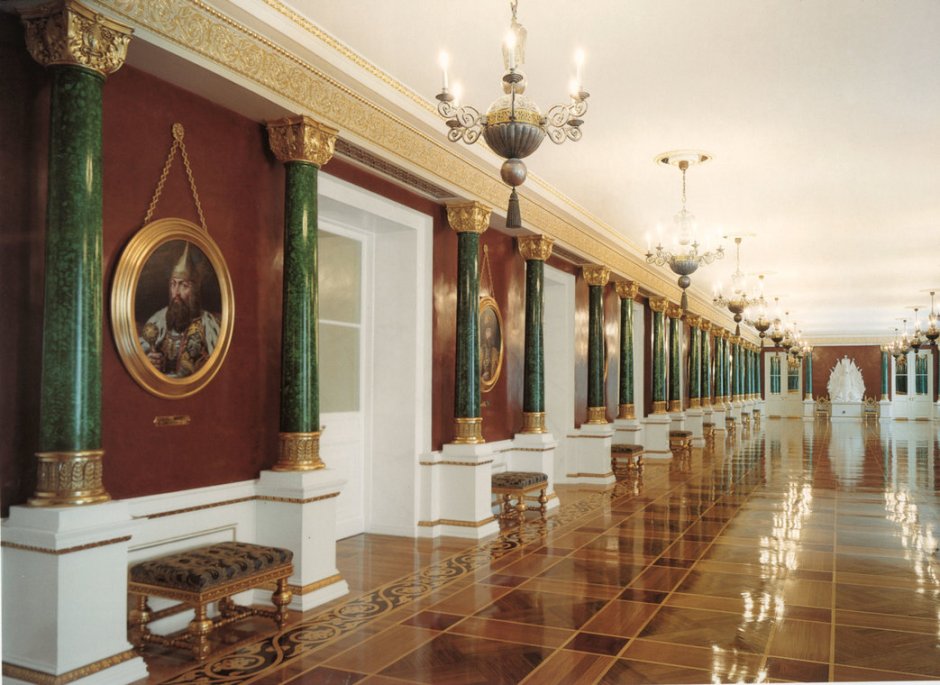 Малахитовый зал в Московском Кремле
