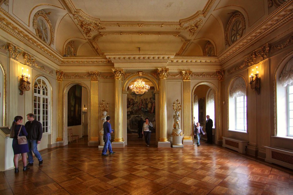 Дворец Меншикова в Ораниенбауме интерьеры