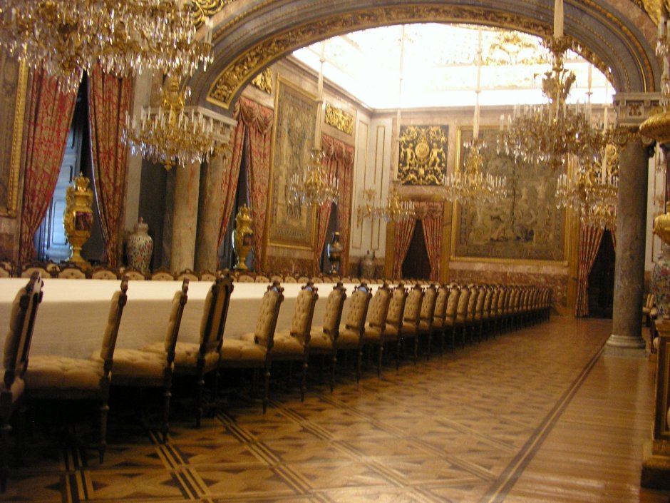 Зал Данаи в королевском Дворце в Мадриде