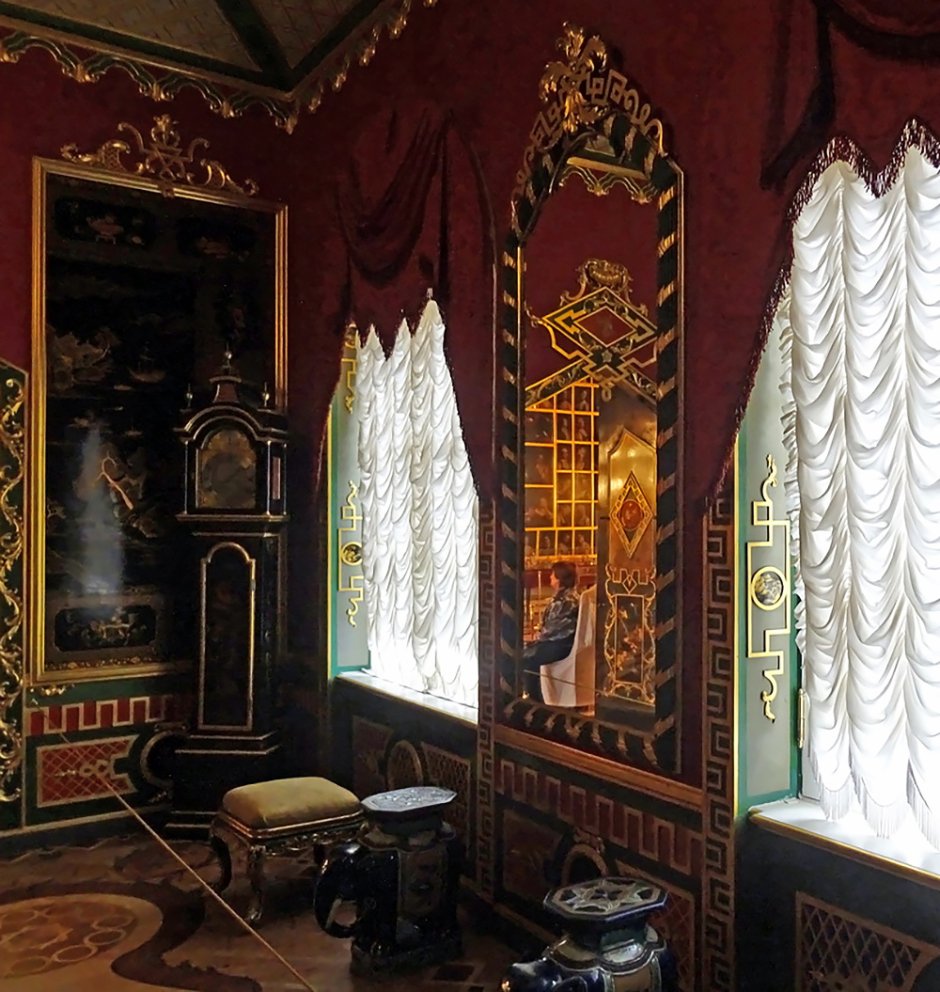 Музей большой Петергофский дворец