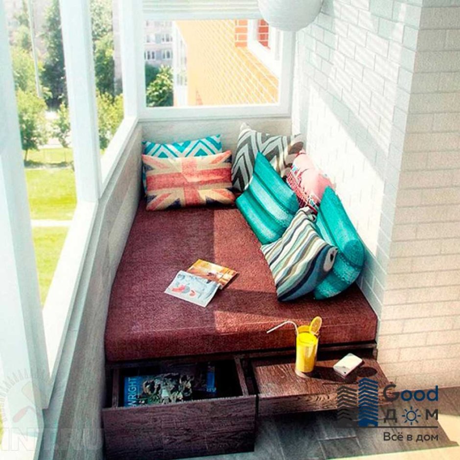 Спальное место на балконе