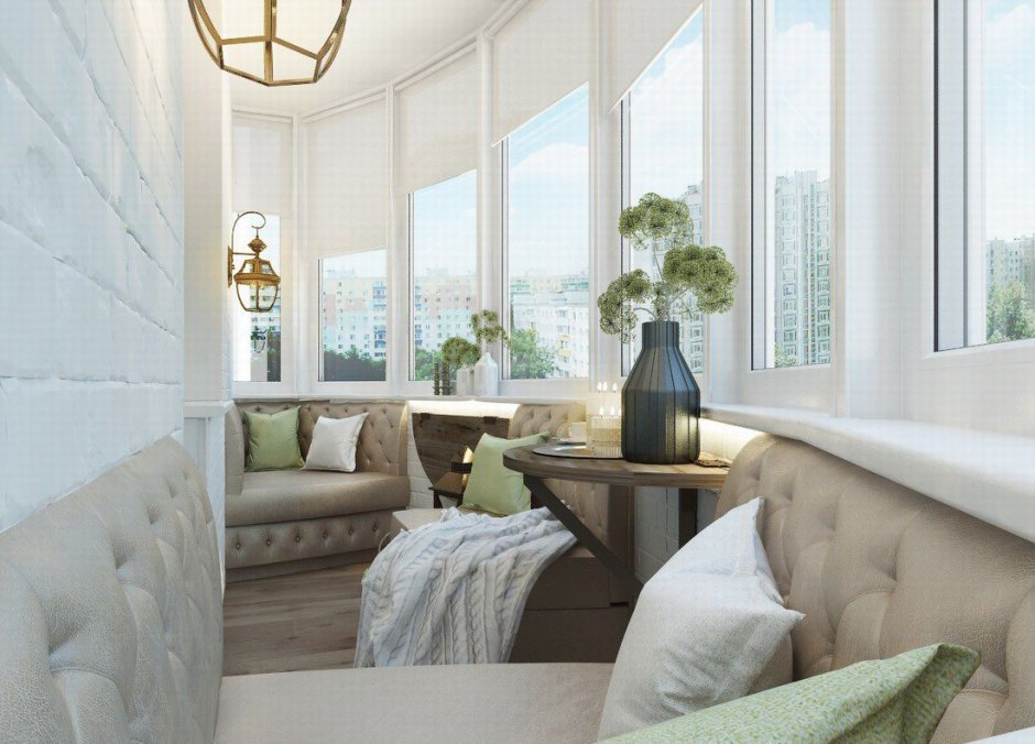 Интерьер полукруглого балкона