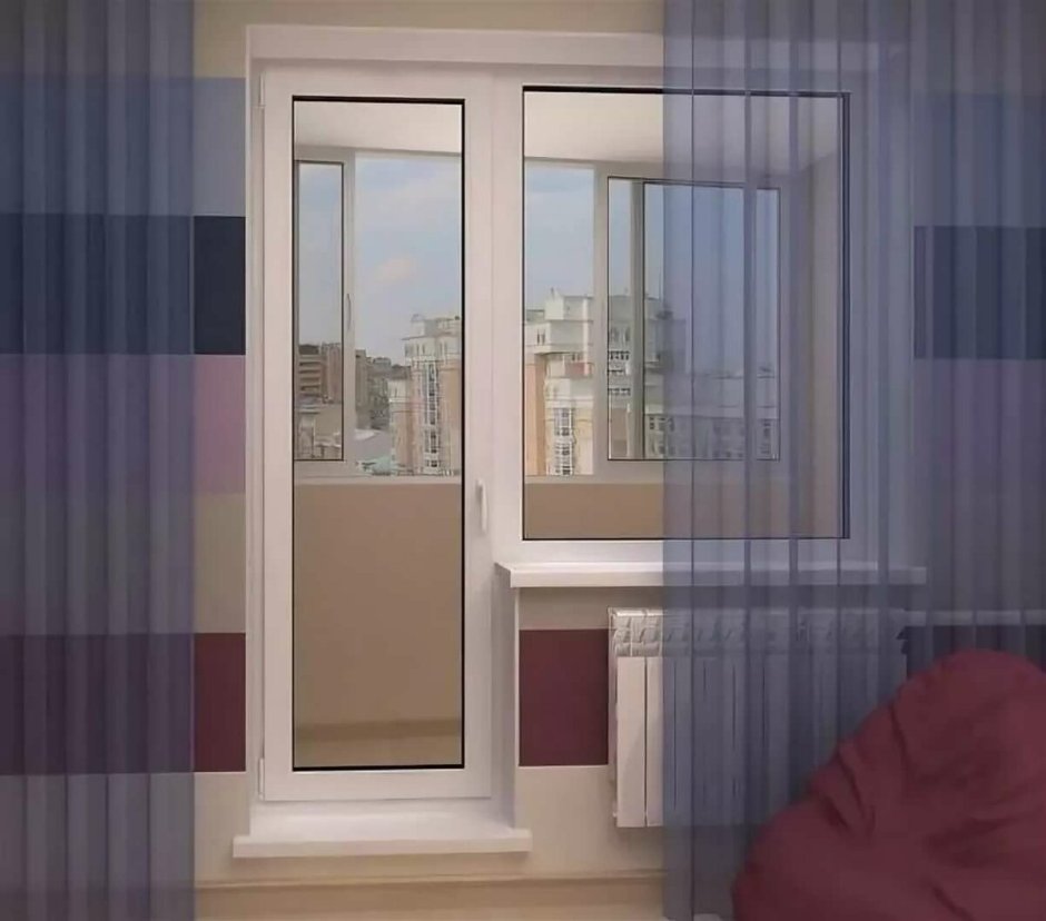 Стеклянная балконная дверь
