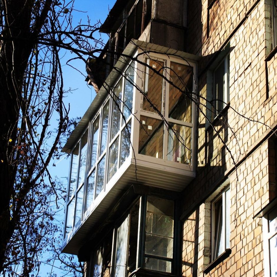 Французский балкон с выносом в хрущевке