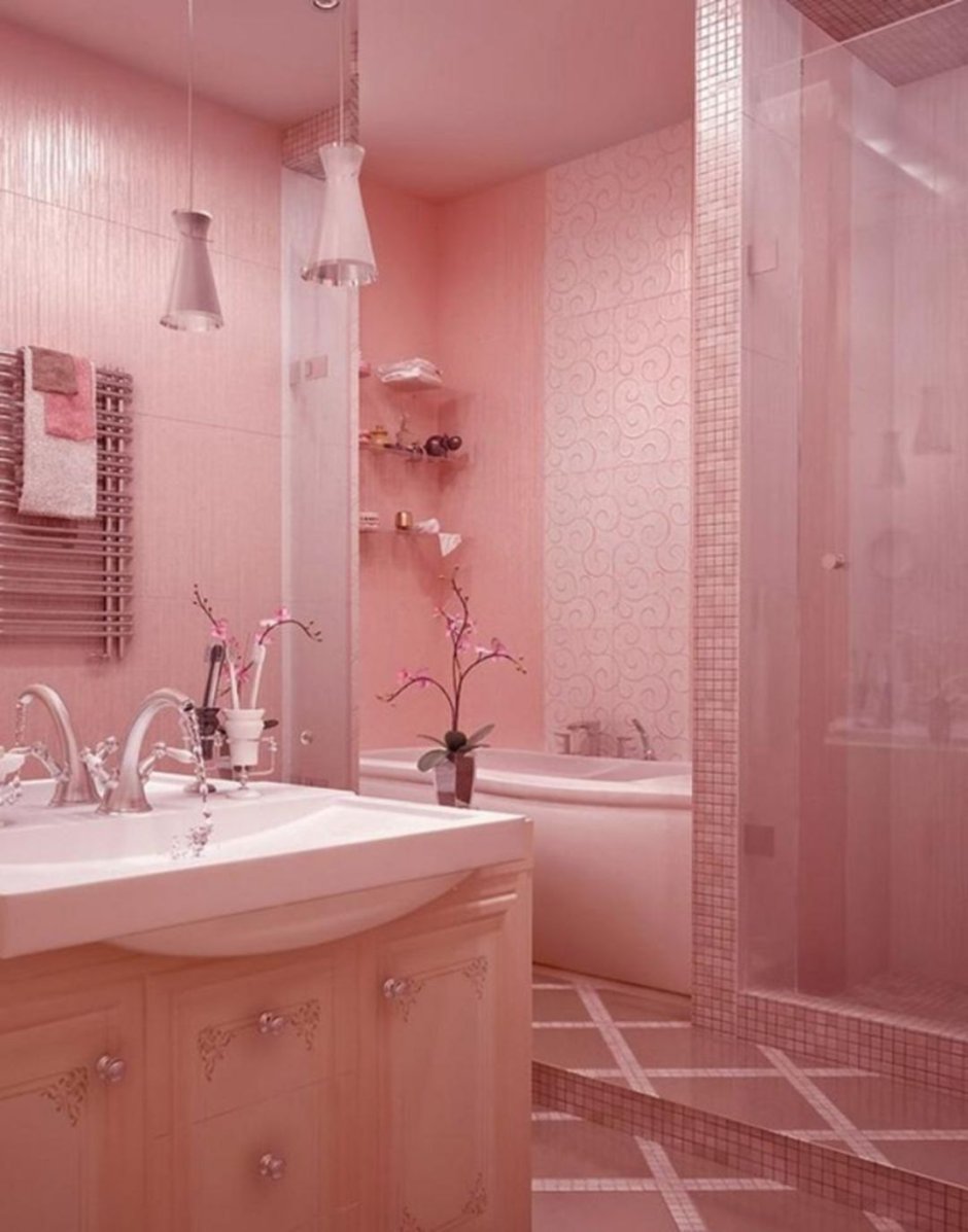 Ванная комната в розовых тонах