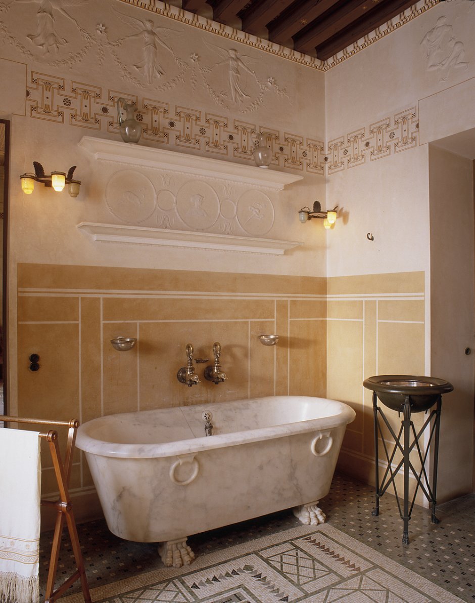 Дизайн ванной комнаты в греческом стиле