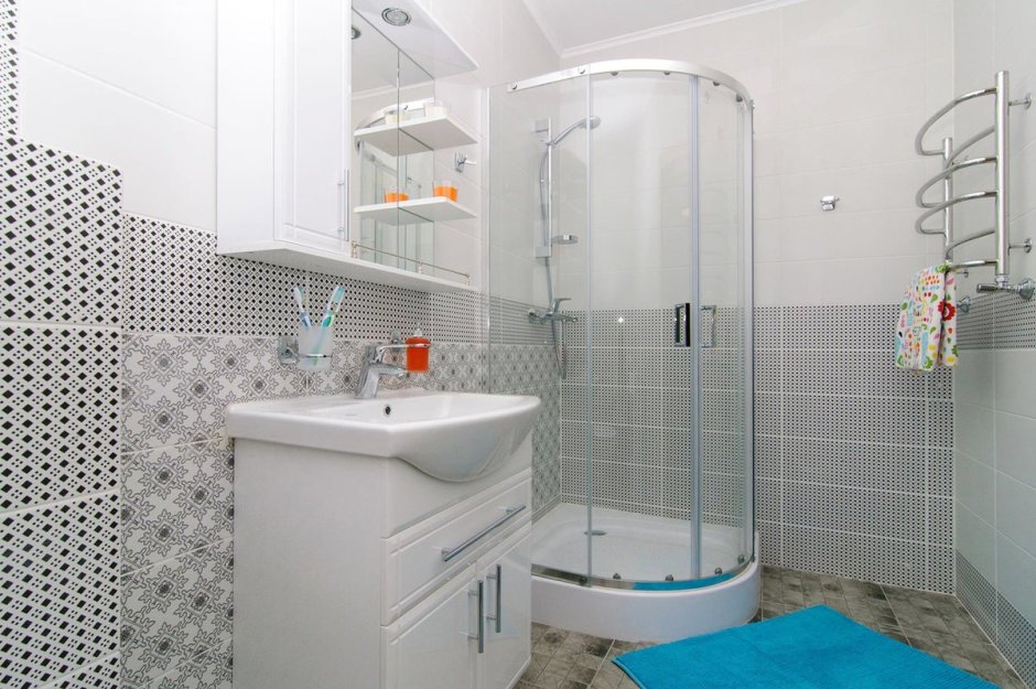 Проект ванной комнаты с душевой кабиной