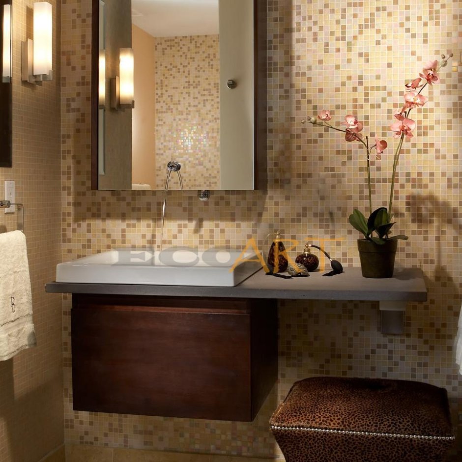Мозаика в интерьере маленькой ванной