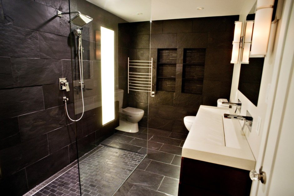 Ванная комната в серо черном стиле