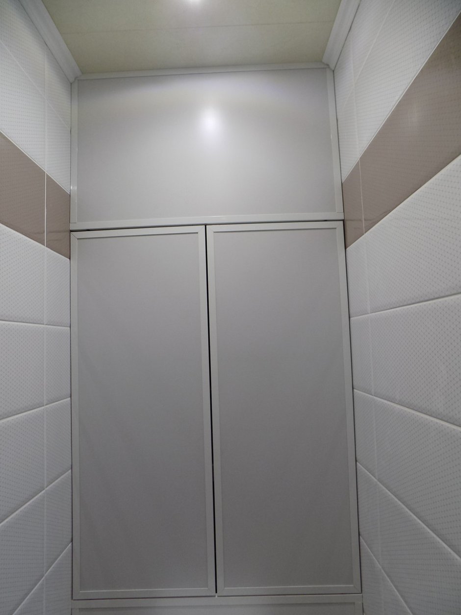 дверцы для встроенного шкафа в ванной
