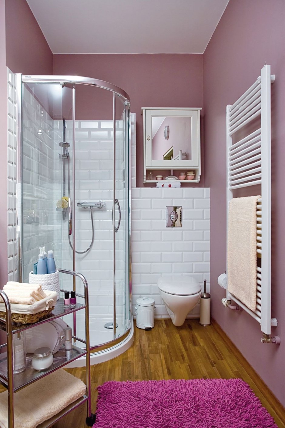 Ремонт маленькой ванной комнаты с душевой кабиной фото