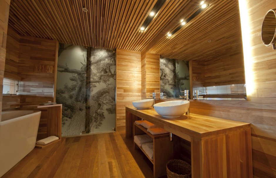 Ванная комната отделанная деревом